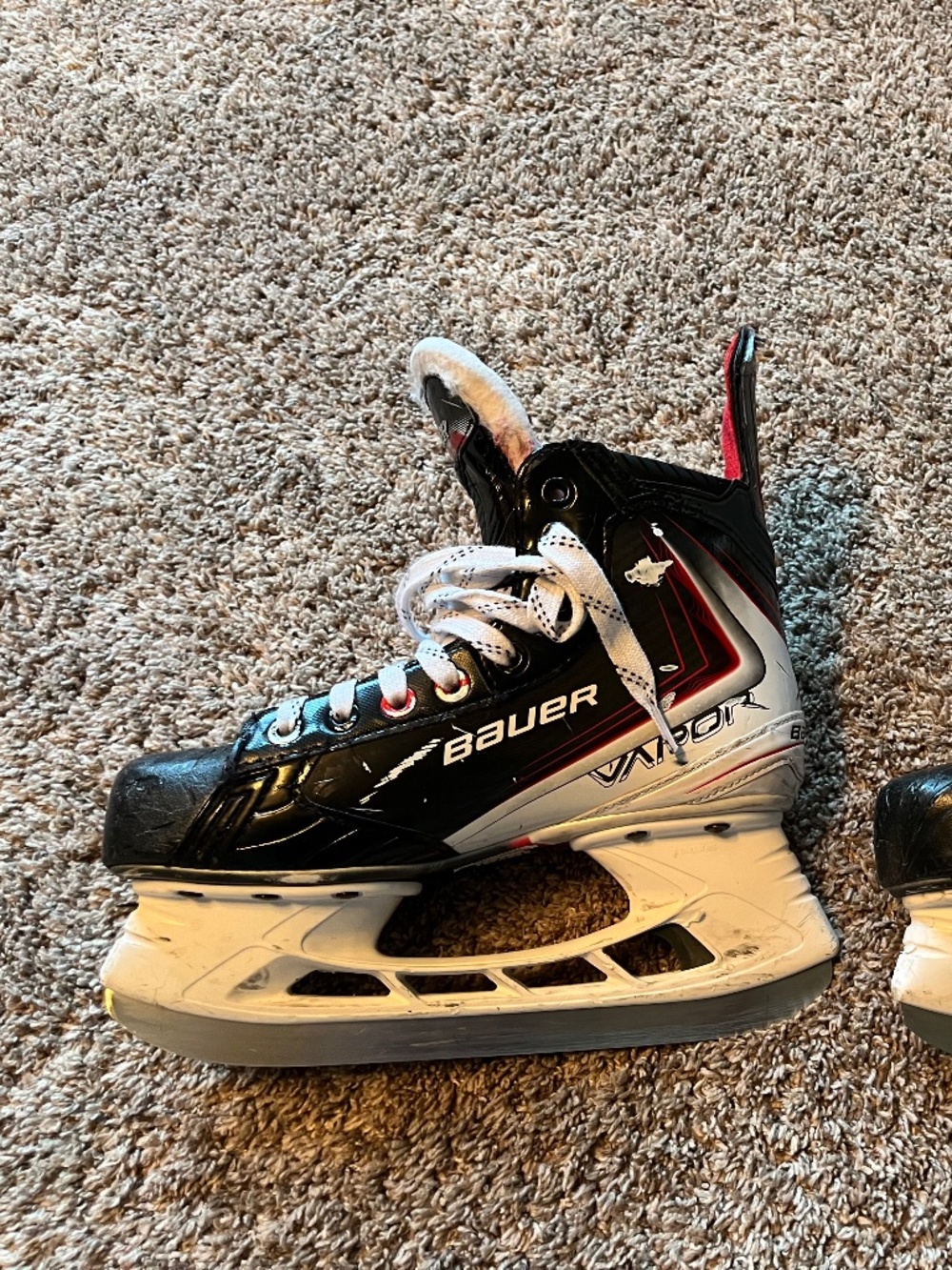 Bauer Vapor Fly 30 Hockey Skates